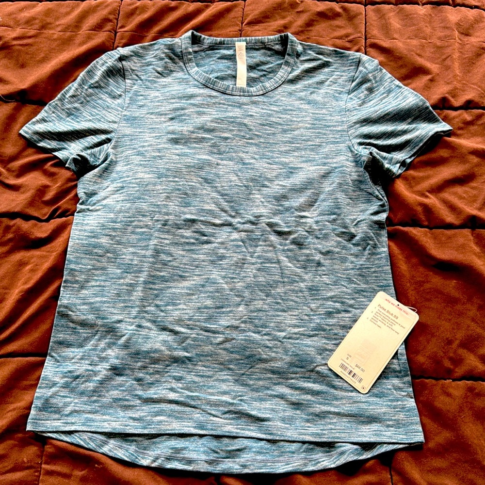 Lululemon shirt - men’s small